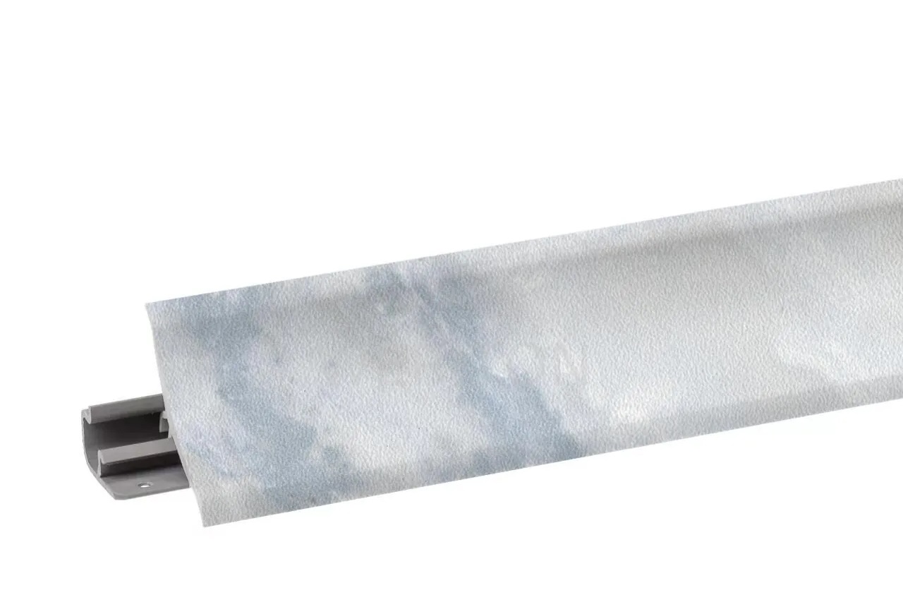 Плинтус 3м оникс голубой SF-0053 (Скиф 53) (к.0605) — изображение 2