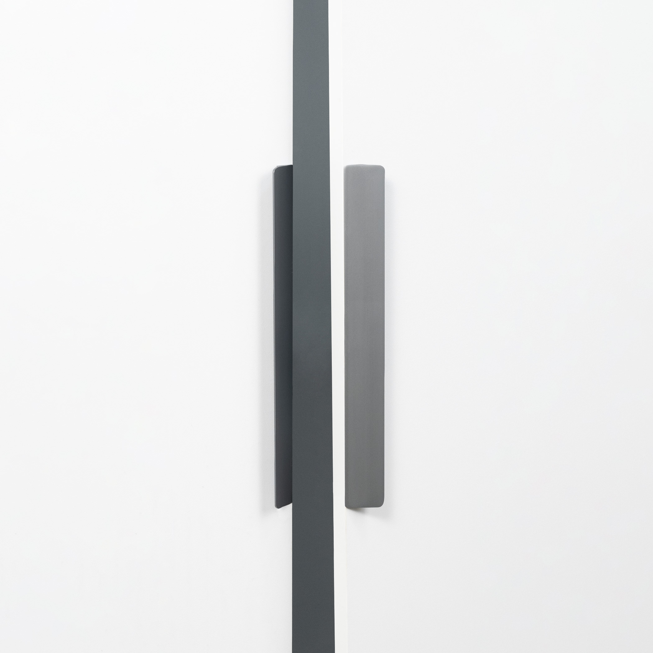 Ручка меб. скоба алюм. ELBRUS 128/138 графит, AKS 92245 — изображение 3