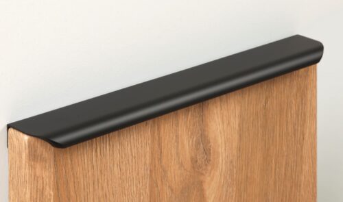 Ручка торцевая 224 мм матовый чёрный <50> RT110BL.1/224/300 1335032