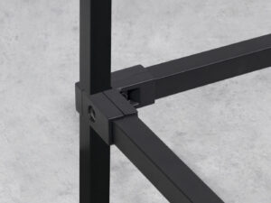 Труба квадр. L-3000 25*25 (1,4кг/1,0мм) QUADRO, черный AKS 112540