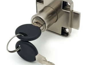 Замок  (квадратный) никель (штамп) с отв планкой №138 (148) XSTAR 010214