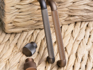 Ручка меб. кнопка мет. FLUID капучино, AKS 103273