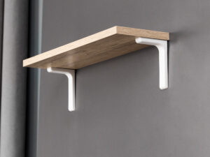 Полкодержатель регоменсоль 24см белый (1 компл. = 2 шт.) AKS 23315