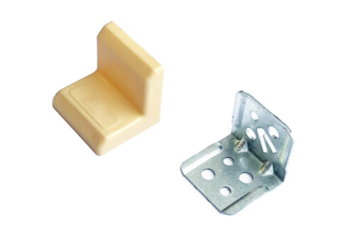 Уголок ,25х25х25, метал. с декор.накладкой Cветло-серый 16077